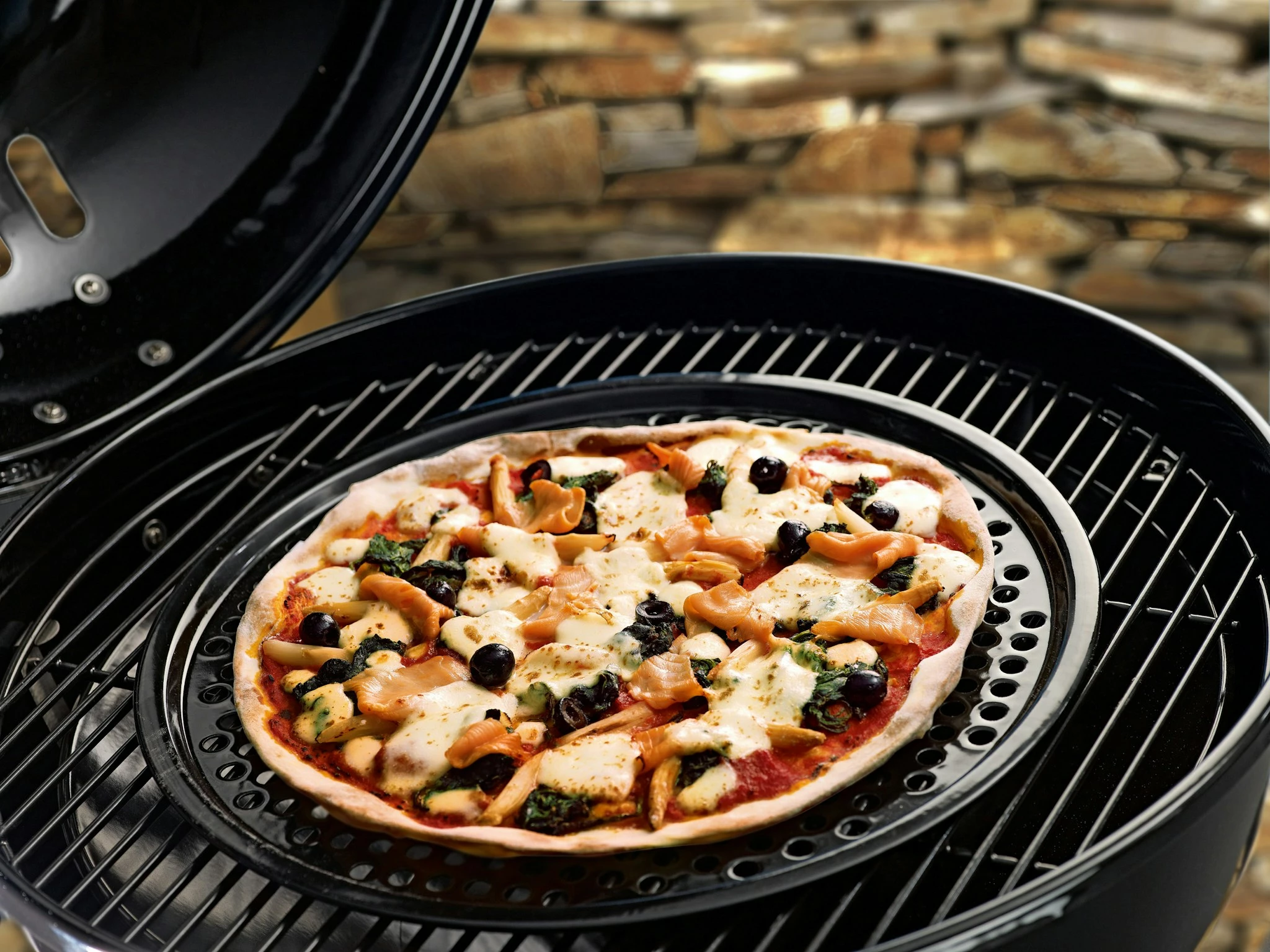 Outdoorchef Backblech Gelocht â Bild 4