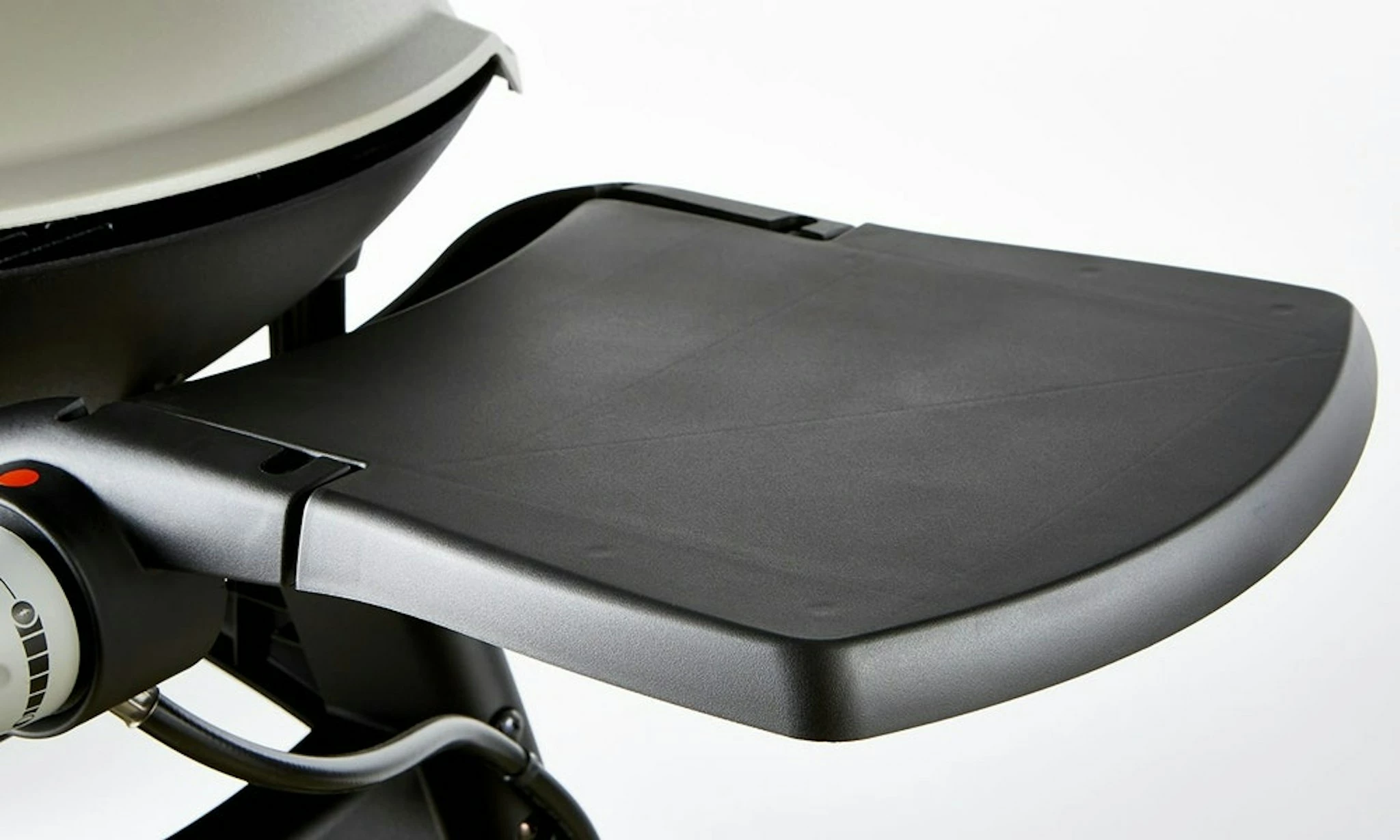 Weber Q 3200 Station Gasgrill Maroon – Bild 7